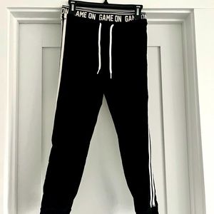 BOYS DRAWSTRING SWEATPANTS SIZE M